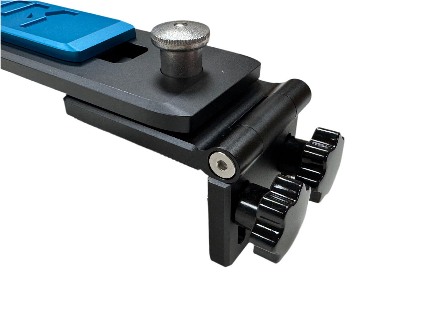PRO SERIES Gunnel Plate Assembly